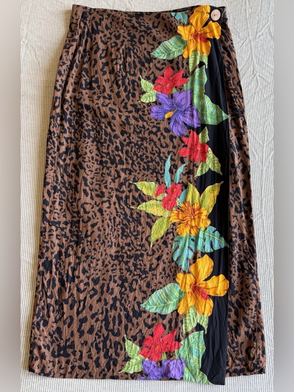 VINTAGE SHARON ANTHONY Floral/Leopard Print Wrap Skirt Size L 100% Rayon